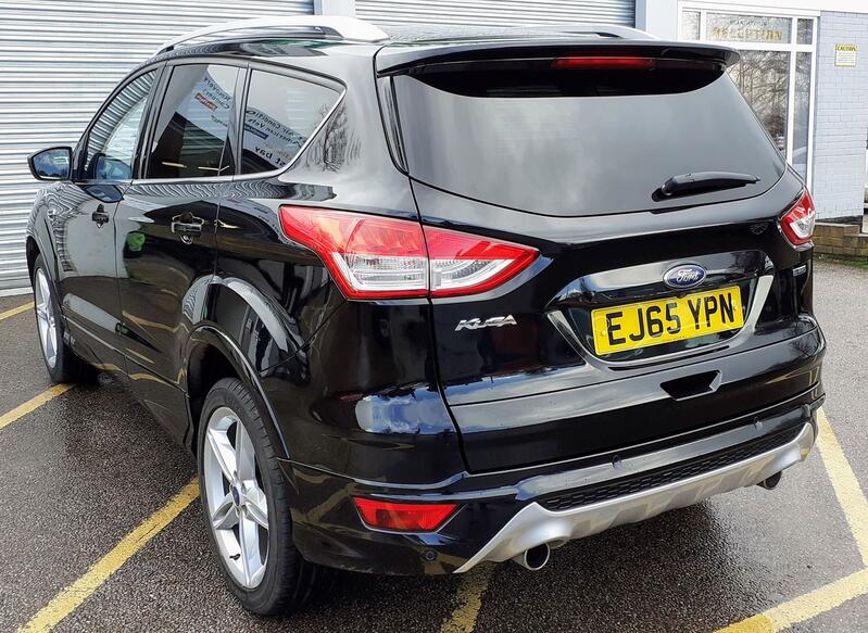 FORD KUGA