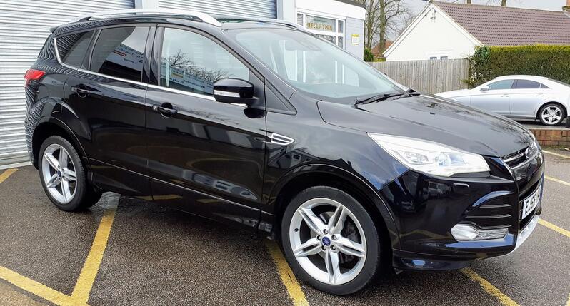 FORD KUGA