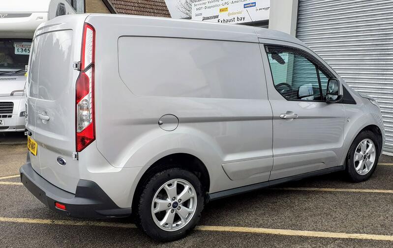 FORD TRANSIT CONNECT