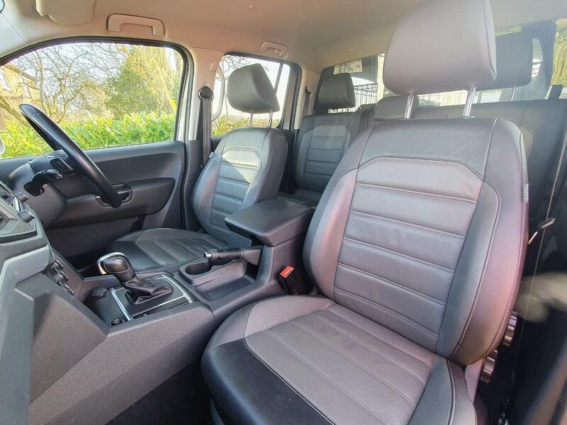 VOLKSWAGEN AMAROK