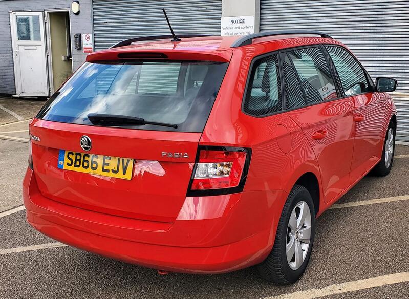 SKODA FABIA