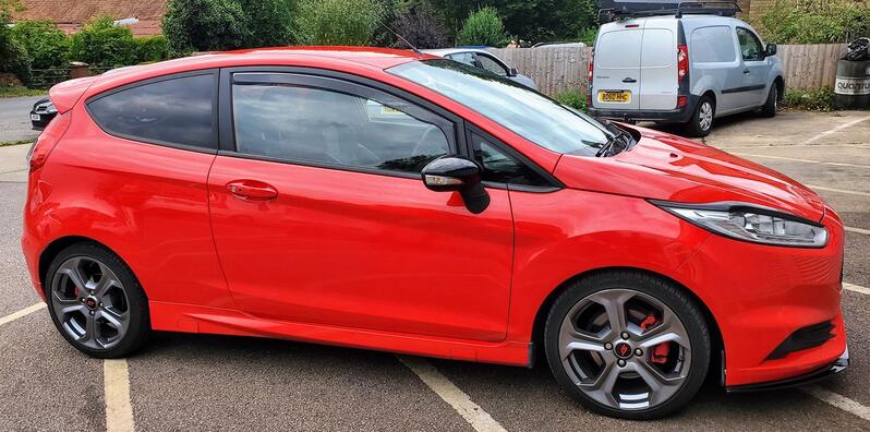 FORD FIESTA