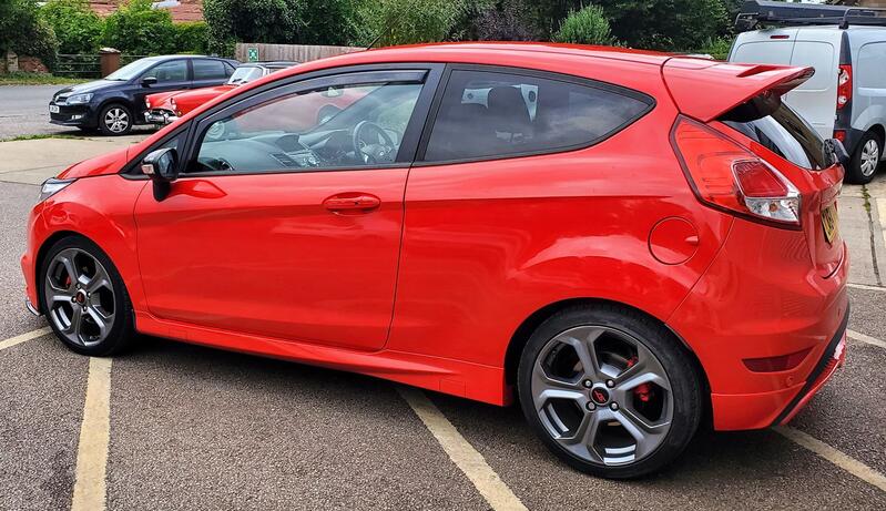 FORD FIESTA