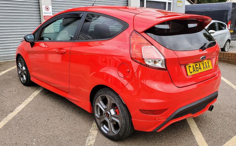 FORD FIESTA
