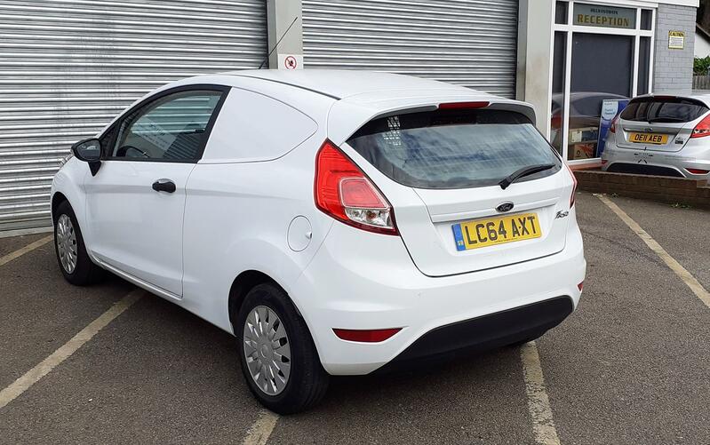 FORD FIESTA VAN
