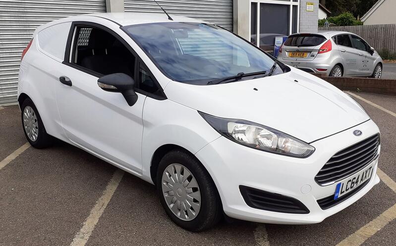 FORD FIESTA VAN