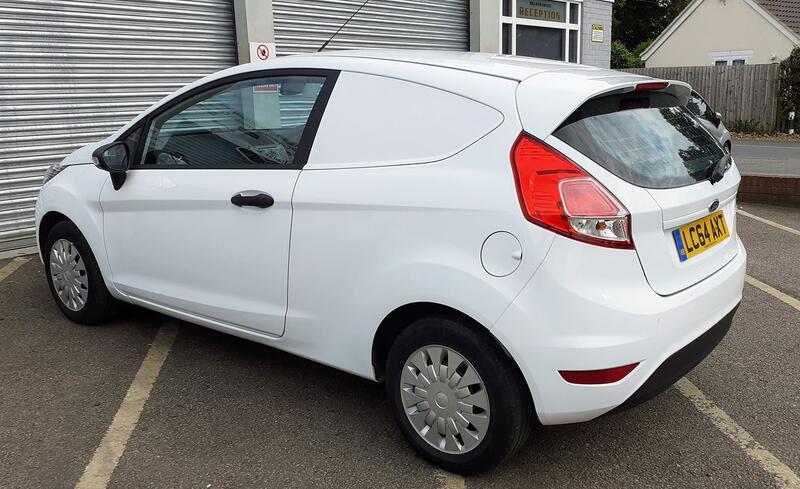FORD FIESTA VAN