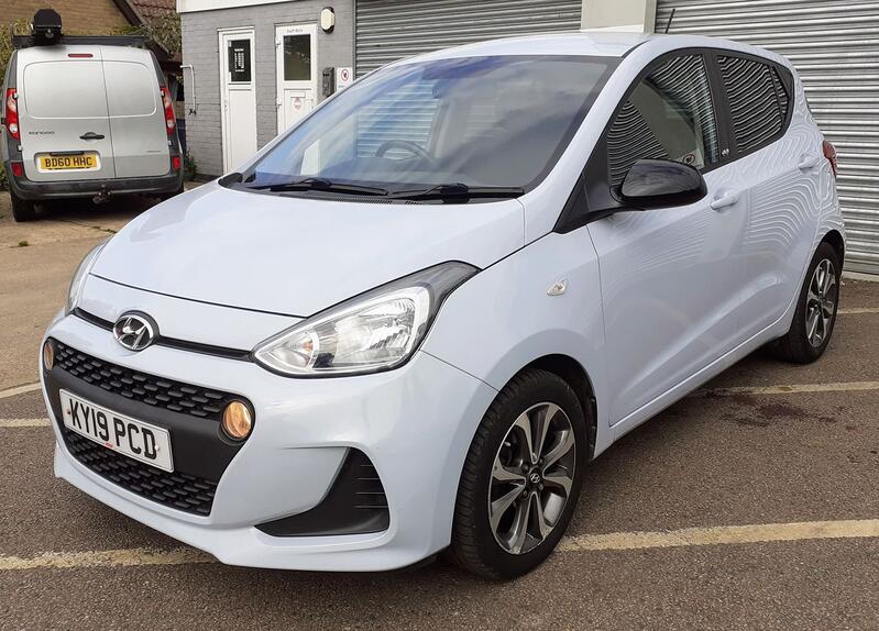 HYUNDAI I10