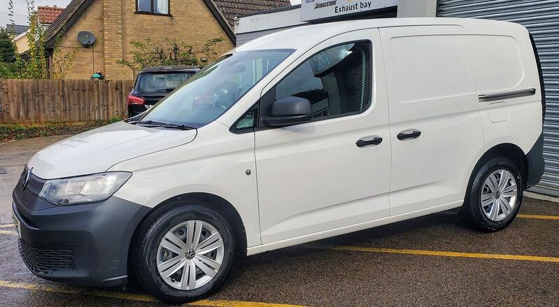 VOLKSWAGEN CADDY
